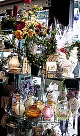 Lake Arrowhead Shopping, Shopping in Lake Arrowhead, Arrowhead Lake Shopping, Lake, Arrowhead, Shopping.